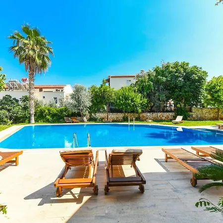 Duplex House With Shared Pool Near Beach In Калкан